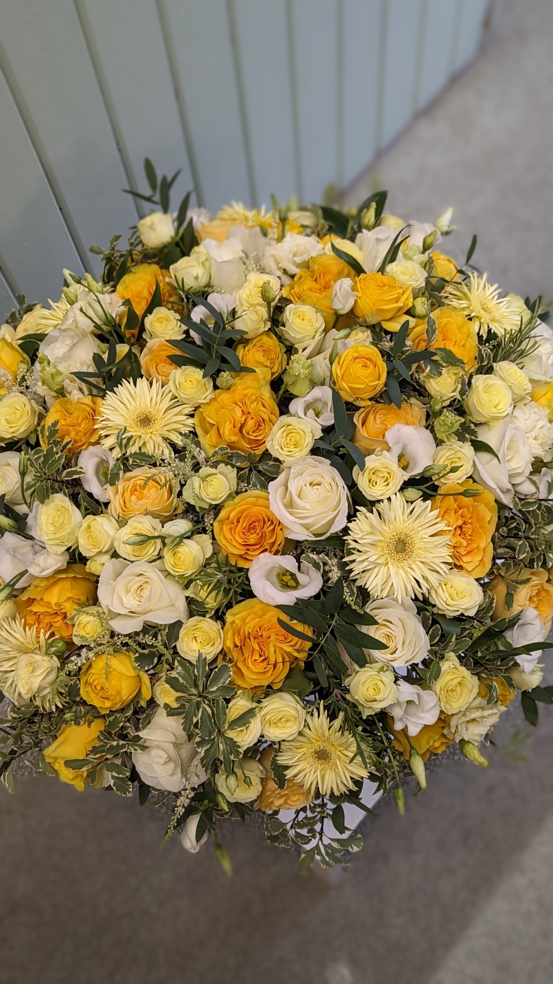 Yellow & White Posy