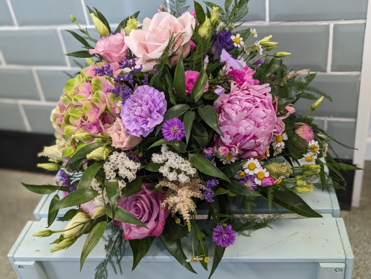 Pink and Purple Posy Dish