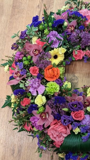 Oversized Florist Choice Wreath